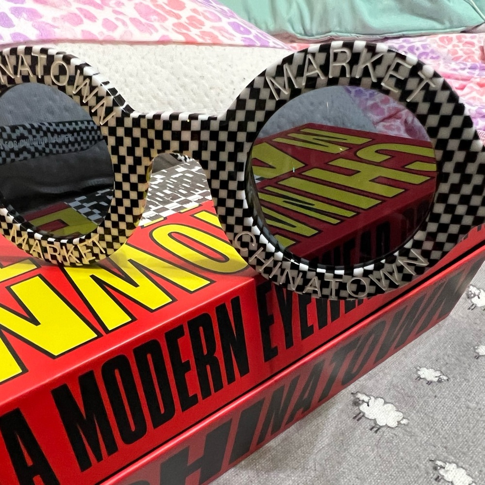 Chinatown market sunglasses